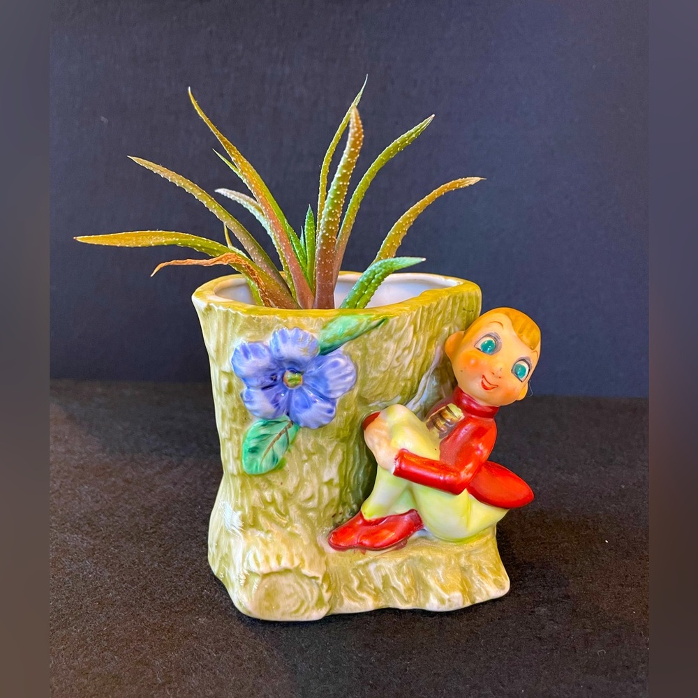 Elf Sprite Pixie Gnome Vintage Planter Purple Flower Vase